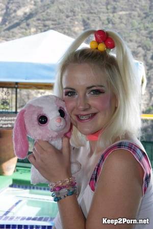 max hardcore gape - Marilyn Moore in Anal Porn \