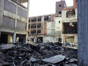 Abandonment Porn - Detroit ruin: Packard Motors Plant