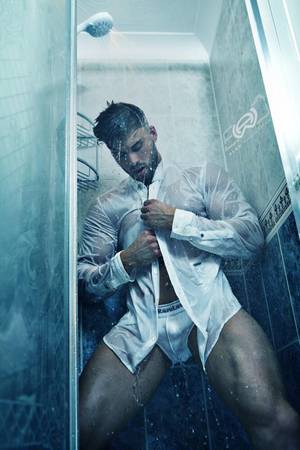 man shower - welllostinlondon: London fitness model, Liam Jolley by Alex Wightman and  Simon Barnes, BdD