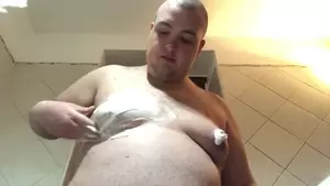 chubby bbw shower - chubby bbw shower selfie Gay Porn - Popular Videos - Gay Bingo