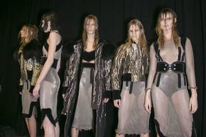 Greasy Hair Oily Messy Porn - Getty Images