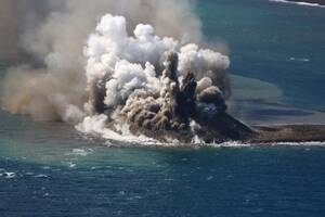 bukkake party iceland volcano - New island by Iwo Jima made by explosive underwater volcano