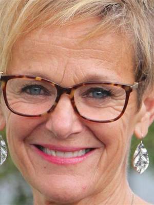 Normal Person Does Porn - Jenny Munro, of the Otago Youth Wellness Trust, is concerned about the way  porn