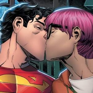 Bisexual Cartoon Porn Superhero - DC Comics reveals latest Superman as bisexual in new issue | Superman | The  Guardian
