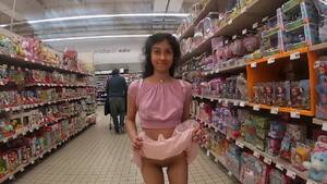 mall upskirt videos - Upskirt sin bragas en el centro comercial, sexo pÃºblico, facial y  corrida!!! - Videos Porno Gratis - YouPorn