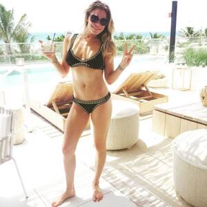 leann rimes nude upskirt - Here's Why LeAnn Rimes Loves Wearing Bikinis