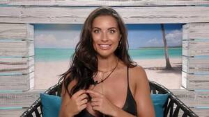 Jessica Rose Porn - Love Island's Jessica Rose Shears slips into VERY sexy dress and tries to  seduce boyfriend's friend for raunchy YouTube prank - Mirror Online