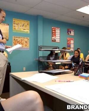 classroom orgy xxx - Brandi Belle in a classroom orgy Porn Pictures, XXX Photos, Sex Images  #3484506 - PICTOA