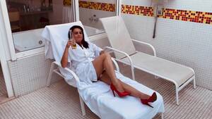 Home Movie Anal - Complete Home Movie with behind the Scenes of a Beautiful Housewife (anal  and Cum in the Face) - Pornhub.com