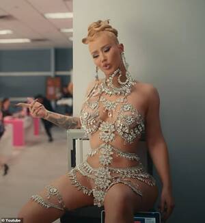 Iggy Azalea Tits Porn - Iggy Azalea poses NAKED in nothing but a bejewelled bodysuit and raps about  receiving oral sex in raunchy music video for new single Money Come | Daily  Mail Online