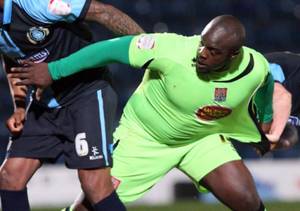 chubby football - Akinfenwa 3186797843
