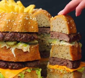 Burger Shop Porn - Twisted brought us the Cheeseburger ring, which holds your fries on top