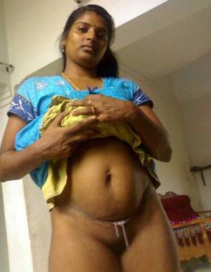 chubby shaved indian pussy - ... sexy south indian bhabhi nude shaved pussy ...