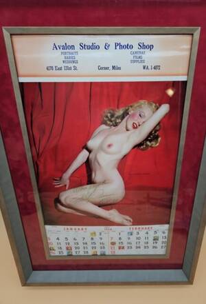 1940s porn calendar - Frank D'Amario - "Candle Light" - 1940's Pin-up Calendar  Illustration - D'Amario painted for several calendar companies and only  painted a limited number of illustrations. Most were done with black  backgrounds with