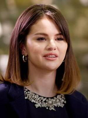 Miley Cyrus Selena Gomez Lesbian Porn - Selena Gomez - Wikipedia