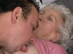 Babunia - Babunia - Filmy Porno @ PornoKrol.com