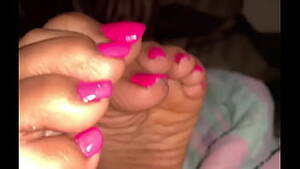 hot pink black tips footjob - pretty pink soft black toes - XVIDEOS.COM