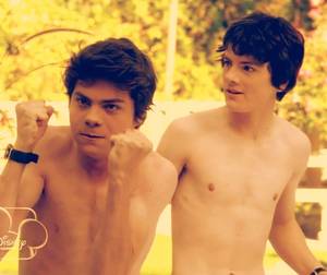 My Babysitters A Vampire Porn Fakes - My Babysitter's a Vampire