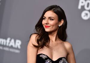 New Victoria Justice Porn - 50+ Sexy Victoria Justice Pictures | POPSUGAR Celebrity