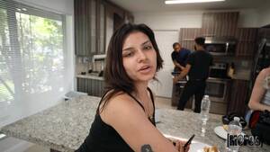 Mofos Carrie Fucked By Window - Cecelia Taylor, Luna Luxe - Sound Girl Gets Fucked