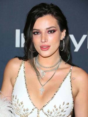 Bella Thorne Porn Tape - Bella Thorne 'Shake It' Video Not Meant to Be Controversial