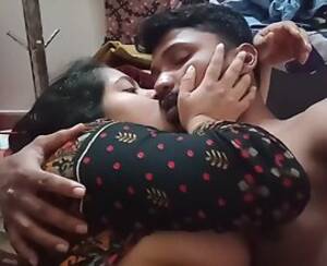 Desi Mms Sex Scandal Couple - Real Indian Sex Scandals - Indian MMS Videos & Porn Scandals