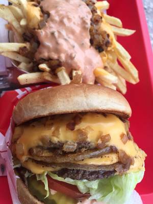 Greasy Food Porn - In N Out â¤ . Greasy FoodFood CravingsFood PornTreats