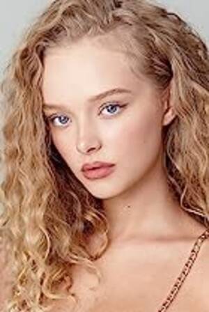 Lucy Liu Fisting Squirting - Unforgettable Movie Stars - IMDb