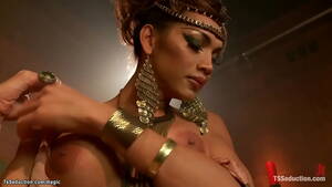 bound shemale gods - Shemale Goddess fucks ass to slave - XVIDEOS.COM