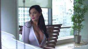 brunette faye - True Amateurs Faye Valentine Hot Brunette In Glasses Gets Creampie Mariah  Mallad Nude, uploaded by suterer123