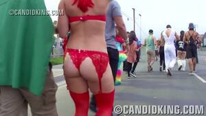 Lingerie Public Porn - Bubble Butts: Lingerie in public - Porn GIF Video | nebyda.com