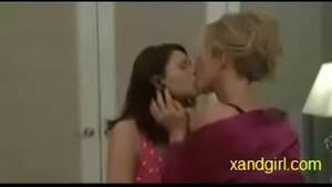 milf seduces teen girl - milf seduces teen - XVIDEOS.COM