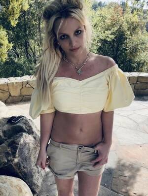 jurassic beauties brenda shemale - BRITNEY SPEARS' MEMOIR IS HEATING UP FAST â€“ Janet Charlton's Hollywood,  Celebrity Gossip and Rumors