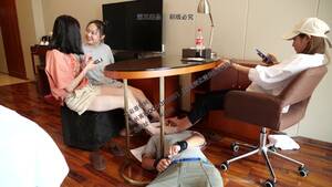 asian femdom foot worship - Chinese Femdom â€“ Chinese Mistress Asian femdom foot fetish | Porno Videos  Hub