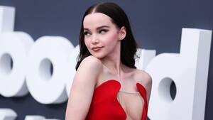 Dove Cameron Porn Porn - Is Dove Cameron Single? Exes, Quotes About Love Life, Dating