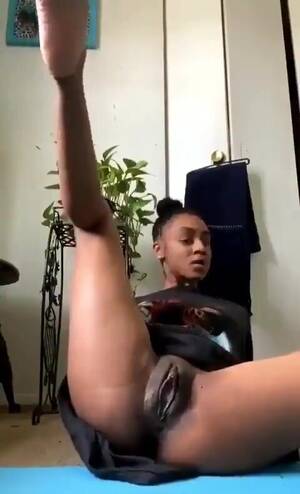 black freak hoes with fat pussy - Slim ebony teen shows off her fat pussy - ThisVid.com em inglÃªs