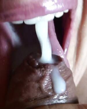 Mouth Cum Amateur - Amateur Mouth Cum Porn Pics - PICTOA