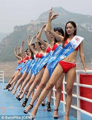 amateur nudism pageants - Quirky social media crazes have become secrets to winning Chinese beauty  pageant | Daily Mail Online