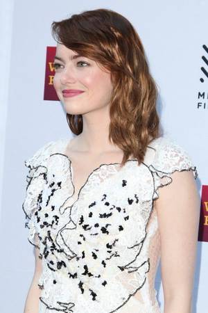 Emma Stone Bangs Porns - Emma Stone attends the premiere of \