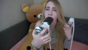 deepthroat toy - HORSE DILDO DEEPTHROAT Premium Free ManyVids & Webcam Porn Videos -  CamStreams.tv