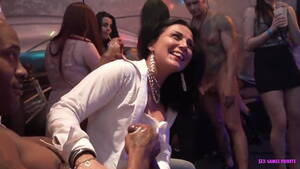 Eager Girl Porn - Eager girls on disco sex party vol.6 - XVIDEOS.COM