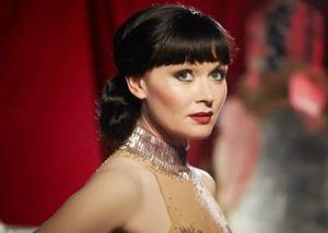 Amelia Welsh - Essie Davis - Amelia Peabody