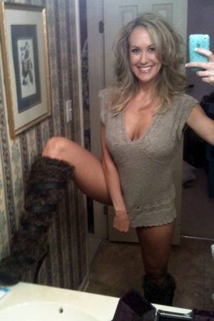 homemade housewife selfies - 