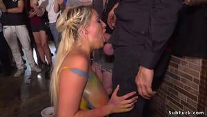 Big Tits Body Paint Ass - Huge tits blonde body painted in public - XVIDEOS.COM