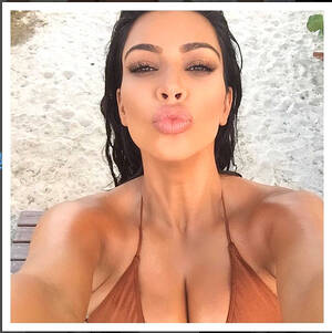 Kim Kardashian Ass Porn Captions - Kim Kardashian's Most NSFW Selfies Through the Years | Us Weekly