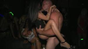 Hardcore Sex Night Club - Hardcore sex n the club, in front of public - Faperoni Porn Videos