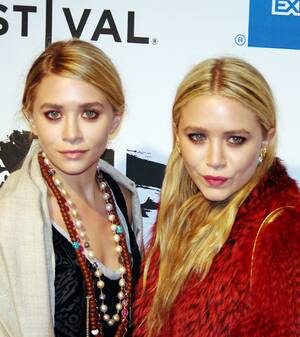 Mary Kate And Ashley Olsen Lesbian Porn - Mary-Kate and Ashley Olsen - Wikipedia