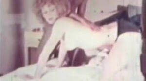 Amateur Big Dick Vintage Porn - Vintage amateur shot of her getting big cock - Porn300.com