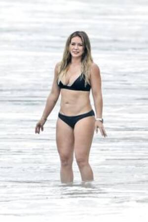 leaked hilary duff upskirt - Hilary Duff nude pics - UPSKIRT.TV