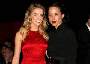 Amber Heard Lesbian Porn - Bikini in taishan ...